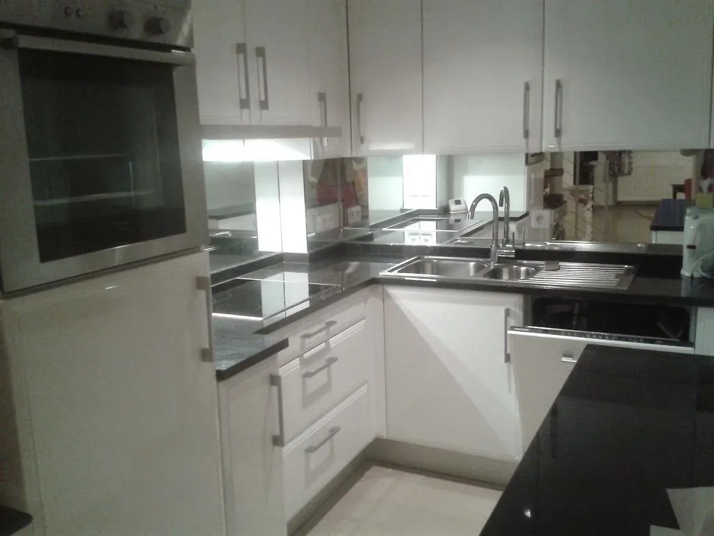 Guesthouse Marie Therese بروكسل شقة