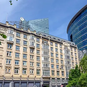 4* Hotell Doubletree By Hilton Brussels